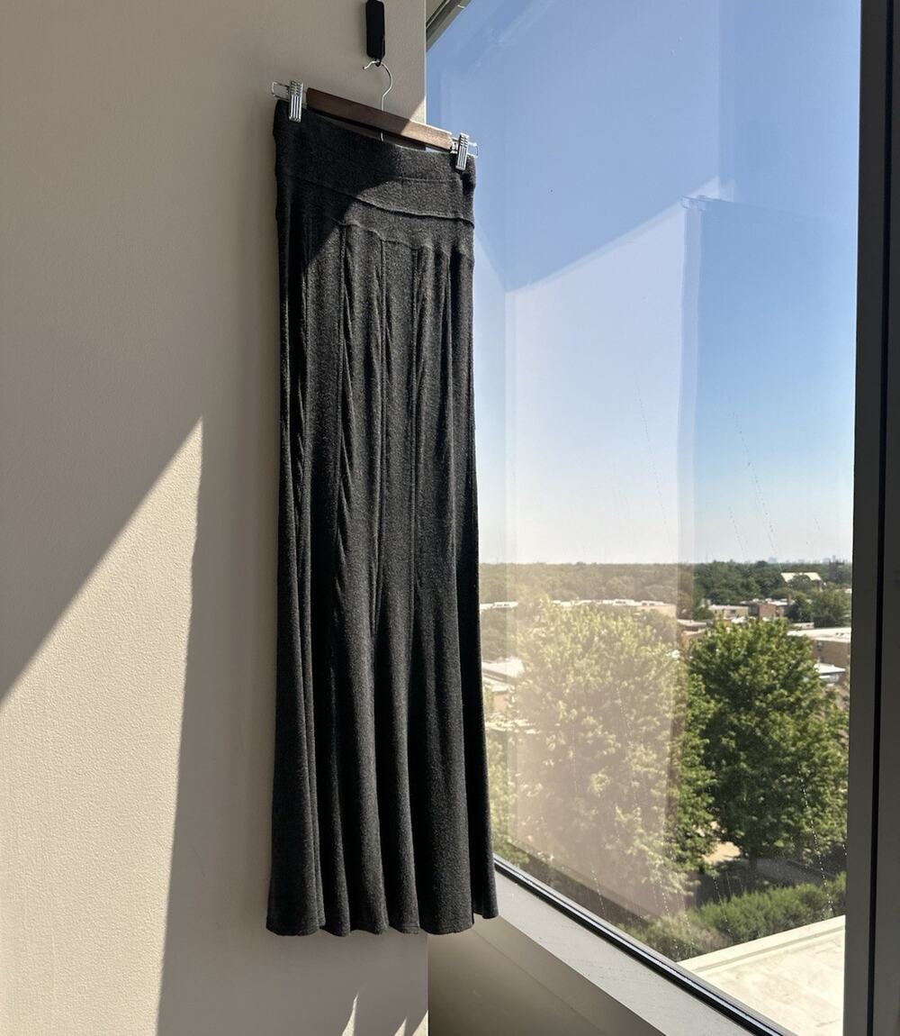 Bordeaux Gray Knit Maxi Skirt Solid Pull On Elastic Waist Womens XS/TP